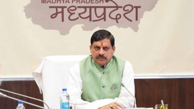 मुख्यमंत्री डॉ. यादव के निर्देश पर हुए 3 अधिकारी निलंबित, 1 को किया मुख्यालय अटैच