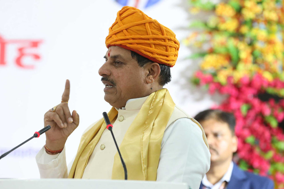 सुरक्षित सफर और ग्रीन मोबिलिटी हमारी प्राथमिकता : मुख्यमंत्री डॉ. यादव