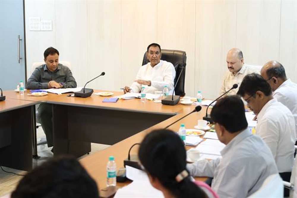नवाचार और नई कार्ययोजनाओं से बढ़ेगा मत्स्य उत्पादन : राज्यमंत्री पंवार नवाचार और नई कार्ययोजनाओं से बढ़ेगा मत्स्य उत्पादन : राज्यमंत्री पंवार