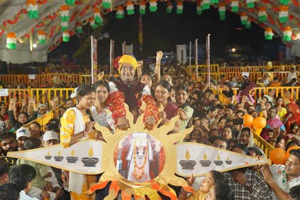 नरेला रक्षाबंधन महोत्सव-2026: तीसरे दिन 29 हज़ार 179 बहनों ने मंत्री  सारंग को बांधी राखी