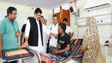 दूषित शराब से पीड़ित परिवार के खाते में तीन दिन के अंदर पहुंचेगी मुआवजा राशि : खाद्य मंत्री राजपूत दूषित शराब से पीड़ित परिवार के खाते में तीन दिन के अंदर पहुंचेगी मुआवजा राशि : खाद्य मंत्री राजपूत