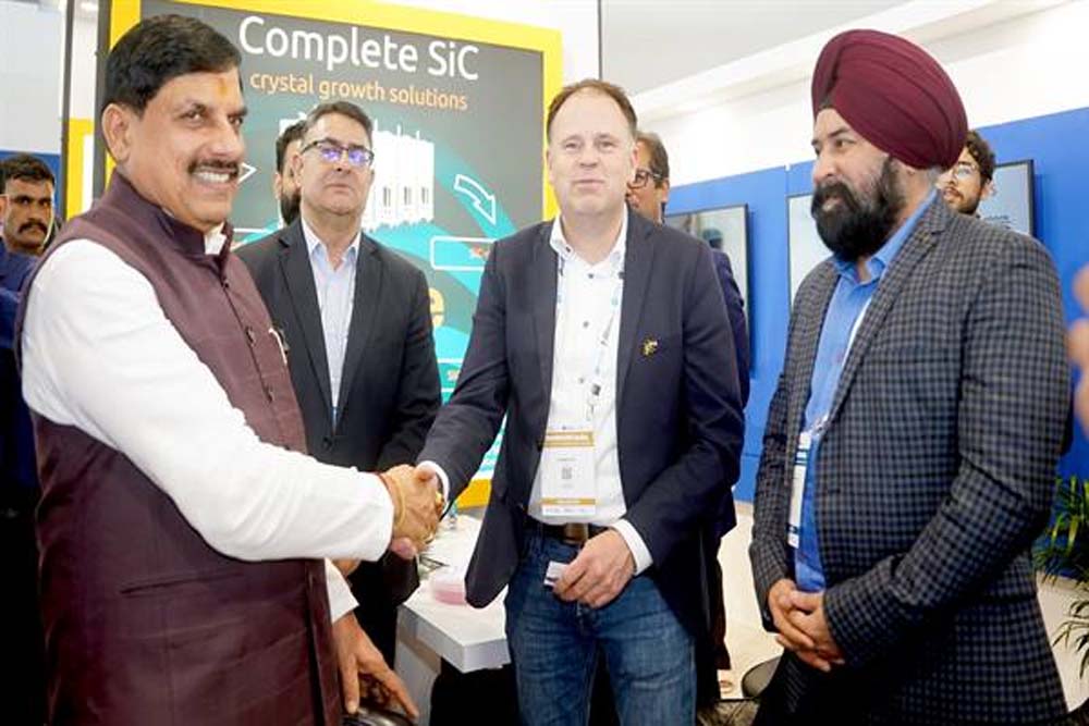 सेमीकंडक्टर सेक्टर में निवेश के लिए मध्यप्रदेश में अपार संभावनाएं : मुख्यमंत्री डॉ. यादव सेमीकंडक्टर सेक्टर में निवेश के लिए मध्यप्रदेश में अपार संभावनाएं : मुख्यमंत्री डॉ. यादव