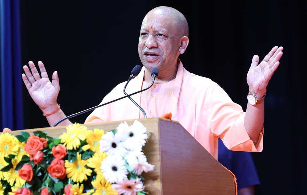 योगी सरकार का निर्बाध बिजली आपूर्ति पर जोर, युद्धस्तर पर प्रयास के निर्देश