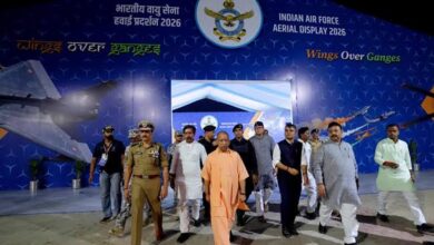 मुख्यमंत्री योगी ने किया नमो घाट पर एयर शो की तैयारियों का स्थलीय निरीक्षण