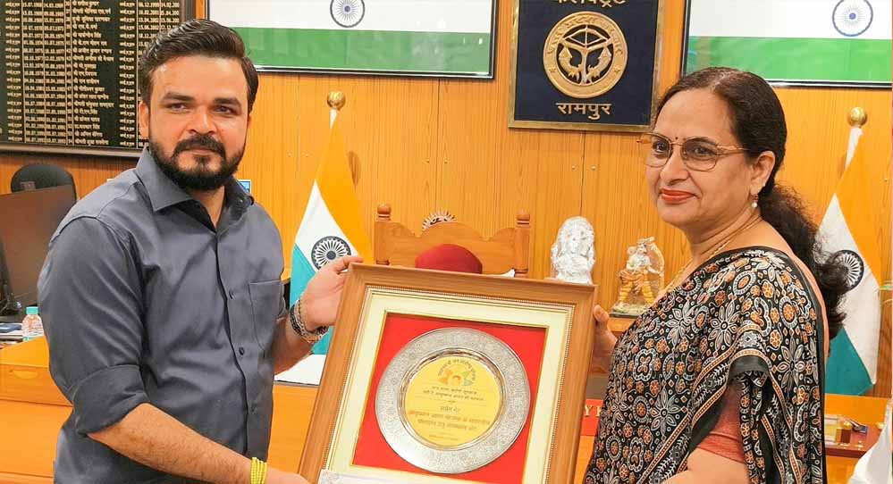 आयुष्मान कार्ड बनाने में रामपुर प्रदेश में प्रथम, एक साल में बने 1.79 लाख कार्ड आयुष्मान कार्ड बनाने में रामपुर प्रदेश में प्रथम, एक साल में बने 1.79 लाख कार्ड