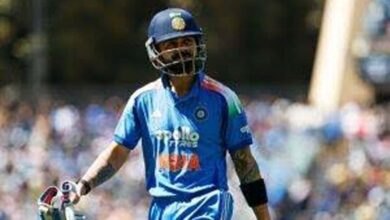 IND vs WI: विराट कोहली पहली ही गेंद पर गोल्डन डक, जेडन सील्स ने मिडिल स्टंप उखाड़कर मचाया तहलका IND vs WI: विराट कोहली पहली ही गेंद पर गोल्डन डक, जेडन सील्स ने मिडिल स्टंप उखाड़कर मचाया तहलका