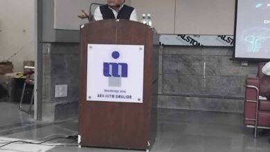 ग्वालियर AI सम्मेलन 2.0 का समापन, 40 टीमों ने हैकाथॉन में दिखाए AI आधारित नवाचार