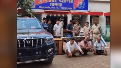 बिना नंबर की स्कॉर्पियो से मिले ₹1.29 करोड़ कैश, स्पेशल बॉक्स में छिपाई थी रकम