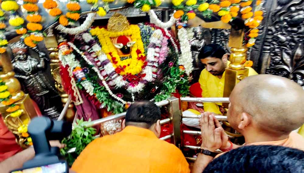 जब नारीशक्ति स्वस्थ-शिक्षित और समर्थ होती है, तभी राष्ट्र का वर्तमान सुरक्षित और भविष्य उज्ज्वल: मुख्यमंत्री जब नारीशक्ति स्वस्थ-शिक्षित और समर्थ होती है, तभी राष्ट्र का वर्तमान सुरक्षित और भविष्य उज्ज्वल: मुख्यमंत्री