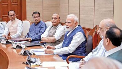 मोदी कैबिनेट का बड़ा फैसला, पेंशन योजनाओं से हटा इंदिरा गांधी का नाम