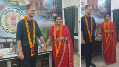 छत्तीसगढ़ की युवती ने नीदरलैंड के युवक से की शादी, जांजगीर कलेक्टर ऑफिस में रचाया विवाह