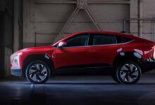 TATA को चुनौती! Mahindra की EV बिक्री ने पार किया 1 लाख का आंकड़ा, सितंबर में भी दमदार प्रदर्शन