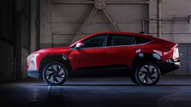 TATA को चुनौती! Mahindra की EV बिक्री ने पार किया 1 लाख का आंकड़ा, सितंबर में भी दमदार प्रदर्शन