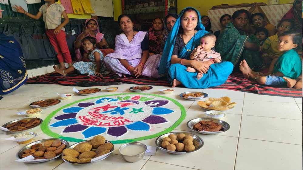 धमतरी में ‘आंगन मिलन सेवा’ से संवर रहा बच्चों और महिलाओं का भविष्य