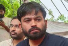 अभिजीत दीपके की अपील- दिवाली तक प्रदर्शन नहीं, परिवार के साथ समय बिताएं