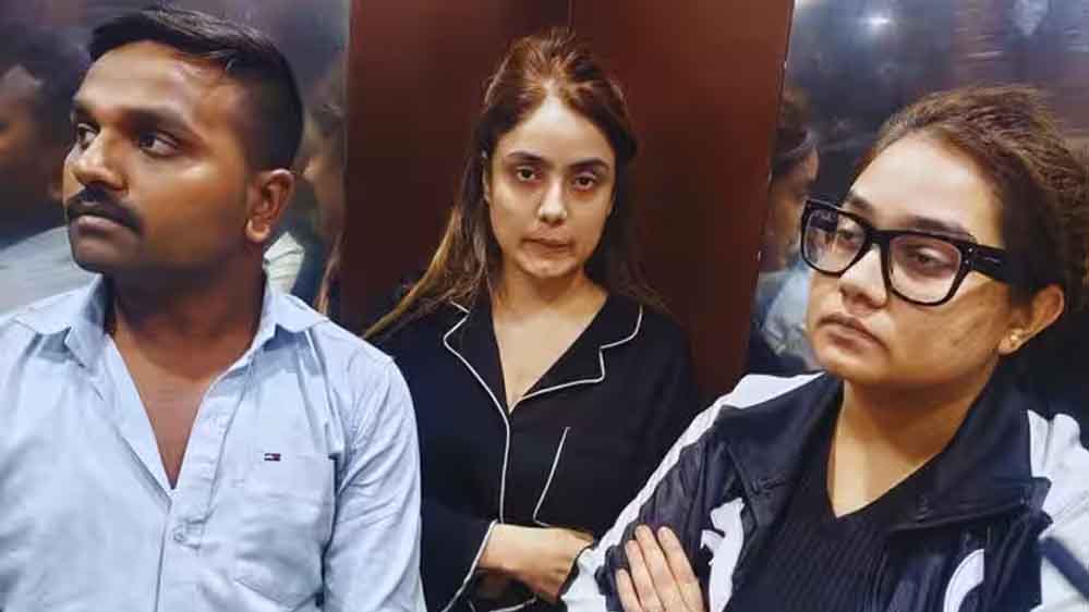 शिवा शर्मा हत्याकांड में बड़ा अपडेट, मुख्य आरोपी श्रद्धा दुबे नागपुर से गिरफ्तार शिवा शर्मा हत्याकांड में बड़ा अपडेट, मुख्य आरोपी श्रद्धा दुबे नागपुर से गिरफ्तार