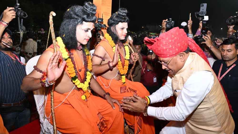 असत्य पर सत्य और बुराई पर अच्छाई की विजय का शाश्वत संदेश देता है विजयादशमी का पर्व : मुख्यमंत्री विष्णु देव साय असत्य पर सत्य और बुराई पर अच्छाई की विजय का शाश्वत संदेश देता है विजयादशमी का पर्व : मुख्यमंत्री विष्णु देव साय