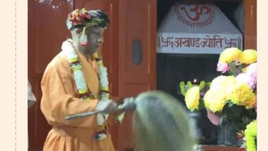 विजयादशमी पर गोरक्षपीठाधीश्वर ने किया महायोगी गोरखनाथ का विशिष्ट पूजन, लोक कल्याण की प्रार्थना की