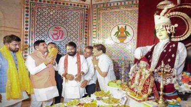 सीएम मोहन यादव ने उज्जैन में गुरु महाराज टेकचंद जी के 215वें समाधि पर्व पर किए दर्शन, धर्मस्थल के लिए ₹1 करोड़ देने की घोषणा
