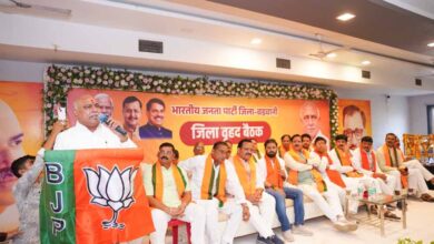 हेमंत खण्डेलवाल ने बड़वानी, खरगोन और खंडवा में की बैठकें, मीसाबंदियों का किया सम्मान