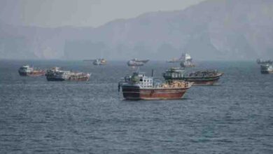 होर्मुज में ‘चुंबक बम’ से पहली बार हमला, 27 भारतीय नाविकों वाले तेल टैंकर को बनाया निशाना
