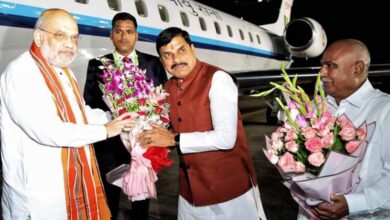 अमित शाह रात 12 बजे पहुंचे भोपाल, स्टेट हैंगर पर CM और BJP प्रदेश अध्यक्ष ने की अगवानी