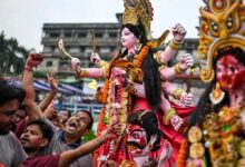 बांग्लादेश में इस बार धूमधाम से मनी दुर्गा पूजा, हिंदू समुदाय ने सरकार की सुरक्षा व्यवस्था को सराहा