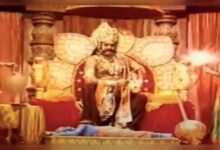 दशहरा 2026: रावण ने शनिदेव को क्यों बनाया था बंदी? जानिए हनुमान जी ने कैसे कराया मुक्त