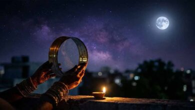 करवा चौथ 2026: करवा फेरना, सुहाग लेना और बायना निकालना क्या है? जानें इन रस्मों का महत्व