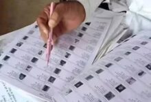 इटावा में नए वोटरों को राहत, मतदाता सूची में नाम जुड़वाने के लिए अब नहीं भरना होगा अतिरिक्त घोषणा पत्र