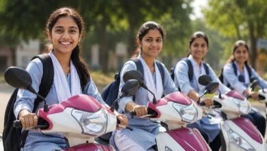यूपी की 40 हजार मेधावी छात्राओं को मिलेगी मुफ्त स्कूटी, नवंबर से शुरू होगा वितरण