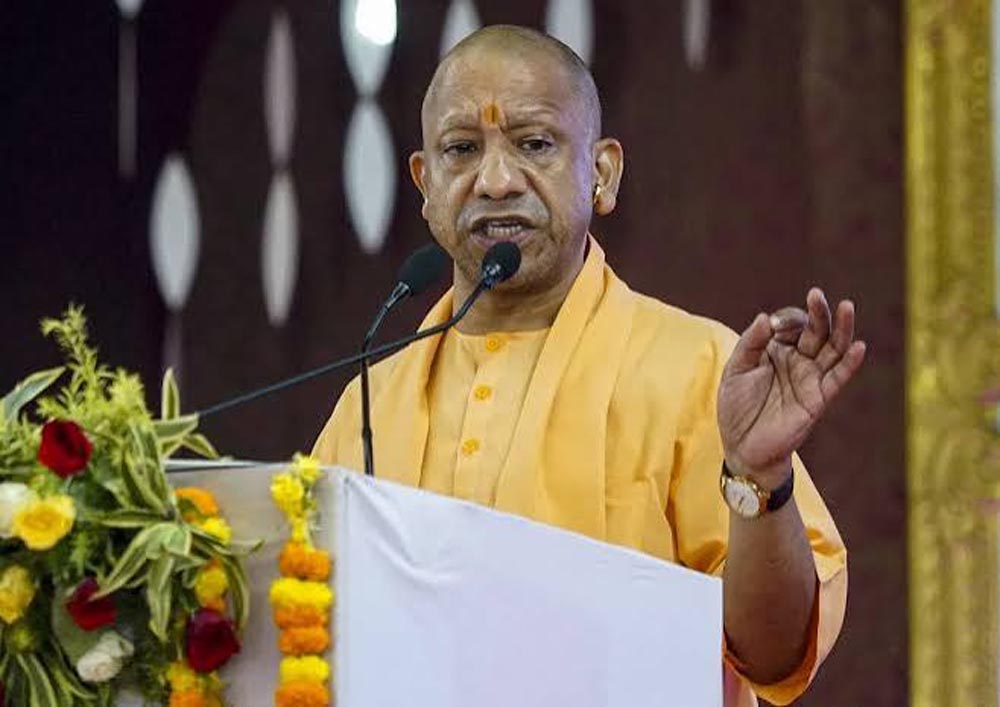 कोलकाता हादसे के बाद यूपी में अलर्ट, CM योगी ने दुर्गा पंडालों की सुरक्षा बढ़ाने के दिए निर्देश कोलकाता हादसे के बाद यूपी में अलर्ट, CM योगी ने दुर्गा पंडालों की सुरक्षा बढ़ाने के दिए निर्देश