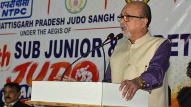 जूडो सिखाता है साहस, आत्मसंयम और अनुशासन का पाठ: राज्यपाल रमेन डेका जूडो सिखाता है साहस, आत्मसंयम और अनुशासन का पाठ: राज्यपाल रमेन डेका