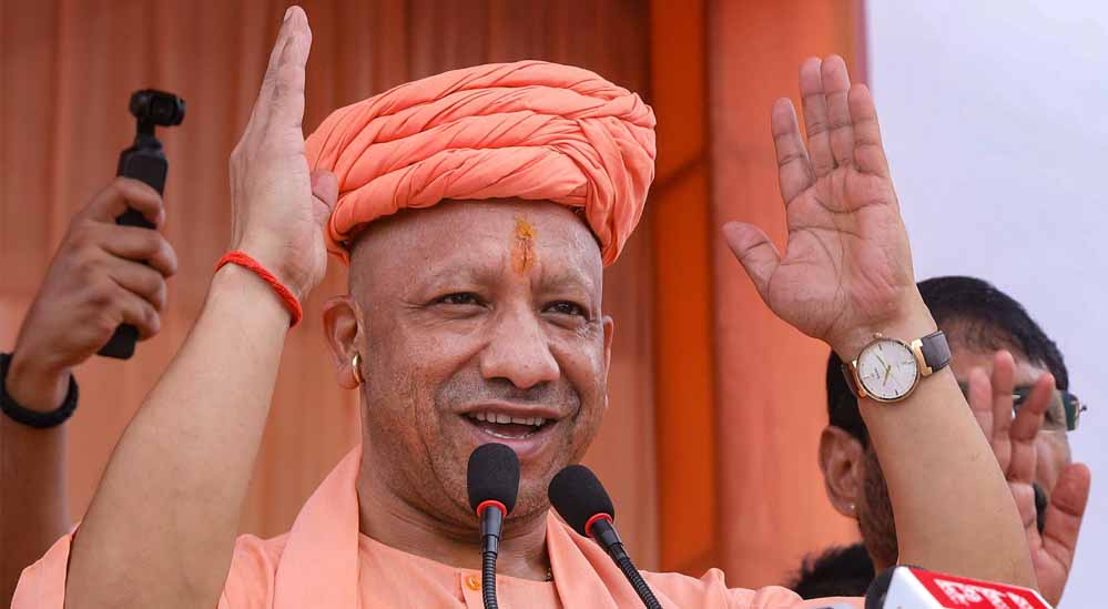 योगी सरकार ने 455 लेखपालों को दी पदोन्नति, बने राजस्व निरीक्षक