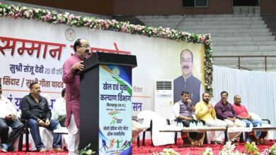 उप मुख्यमंत्री अरुण साव ने बहतराई खेल अकादमी के अंतरराष्ट्रीय पदक विजेता खिलाड़ियों का किया सम्मान, बढ़ाया हौसला