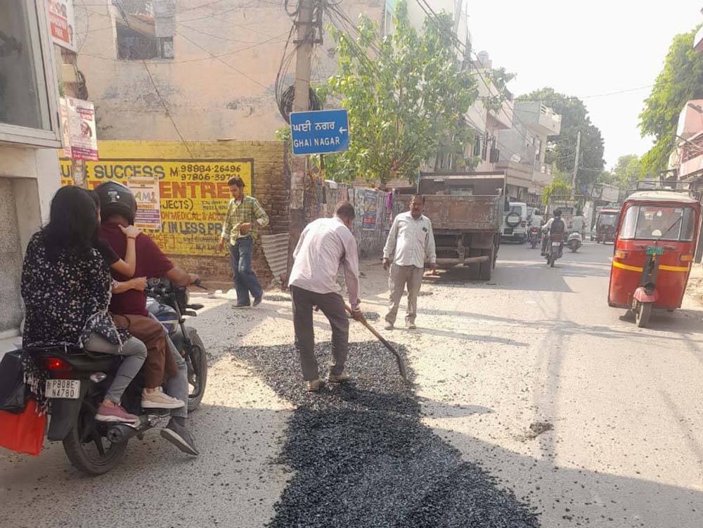 राजनांदगांव के विकास को मिलेगी रफ्तार, MIC की बैठक में तैयार हुआ रोडमैप राजनांदगांव के विकास को मिलेगी रफ्तार, MIC की बैठक में तैयार हुआ रोडमैप