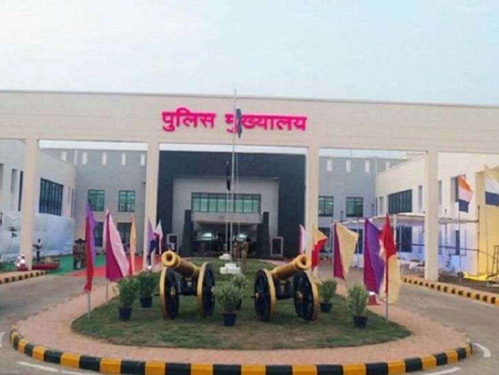 CG IPS Transfer: छत्तीसगढ़ में 18 IPS अधिकारियों का तबादला, अमन कुमार और अजय कुमार बने रायपुर SP.