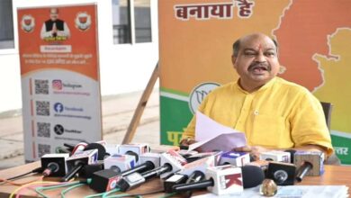 SIR को लेकर भाजपा विधायक पुरंदर मिश्रा का कांग्रेस पर तंज, बोले- दिल्ली बैठक में दोबारा विरोध क्यों?