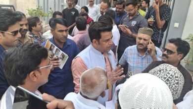 रवि किशन का राहुल गांधी पर हमला, बोले- ‘मानसिक संतुलन खो चुके हैं’