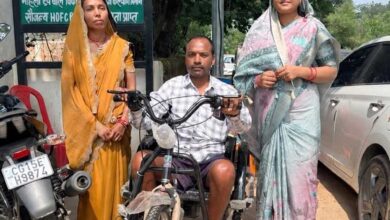 सेवा संकल्प अभियान के तहत दिव्यांग धनेश्वर साहू को मिली ट्राइसाइकिल