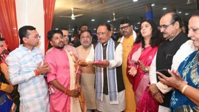 मुख्यमंत्री निवास में गरबा महोत्सव की धूम, भक्ति और उल्लास के रंग में रंगा आयोजन