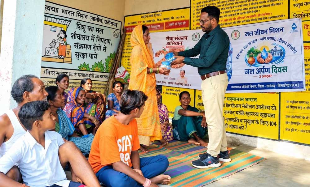 अमृतधारा: जब कोरापानी के आंगनों में मुसकराया ’जल जीवन’ अमृतधारा: जब कोरापानी के आंगनों में मुसकराया ’जल जीवन’