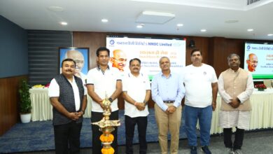 एनएमडीसी ने महात्मा गांधी को उनकी 157वीं जयंती पर श्रद्धांजलि दी