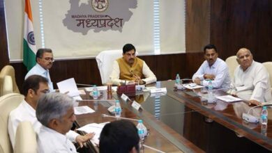 सामान्य से कम वर्षा वाले जिलों में जल प्रबंधन पर विशेष ध्यान दें : मुख्यमंत्री डॉ. यादव