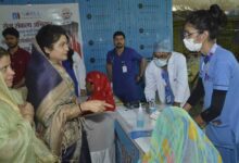स्वस्थ समाज के निर्माण के लिए स्वास्थ्य के प्रति सजग रहना आवश्यक : राज्यमंत्रीगौर