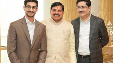 मुख्यमंत्री डॉ. यादव ने आदित्य बिरला समूह के प्रमुख कुमार मंगलम बिरला से की भेंट