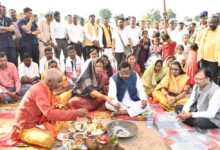 महाअष्टमी पर चलगली क्षेत्र को मंत्री रामविचार नेताम का बड़ी सौगात मोरन नदी पर 5.91 करोड़ की लागत से बनेगा उच्चस्तरीय पुल महाअष्टमी पर चलगली क्षेत्र को मंत्री रामविचार नेताम का बड़ी सौगात मोरन नदी पर 5.91 करोड़ की लागत से बनेगा उच्चस्तरीय पुल