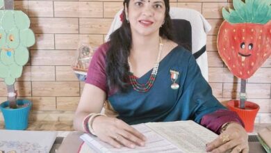 नवरात्र विशेष-3: शिक्षा की शक्ति, मैं फैलाती हूं ब्लैकबोर्ड से शिक्षा का उजाला