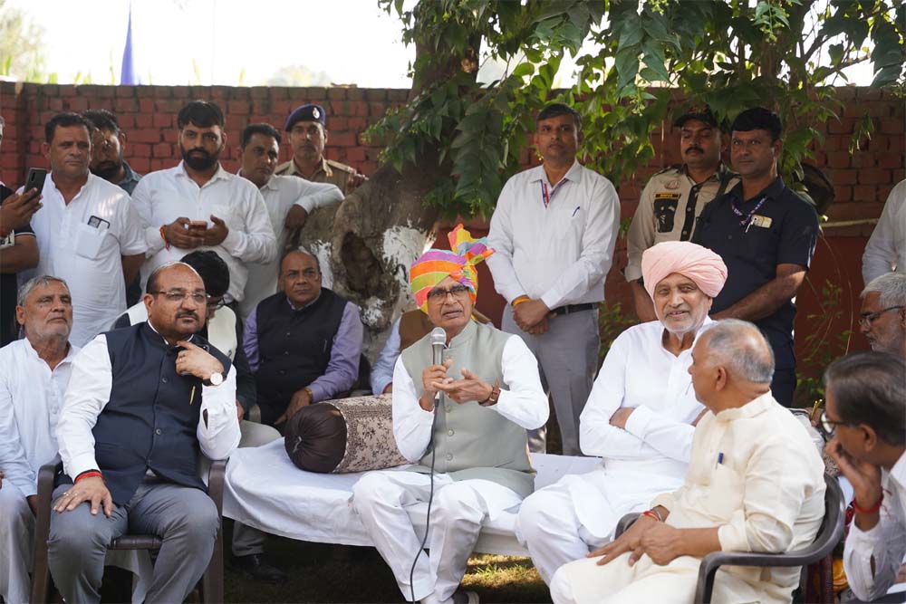 करनाल में कृषि मंत्री शिवराज सिंह चौहान का किसानों से संवाद